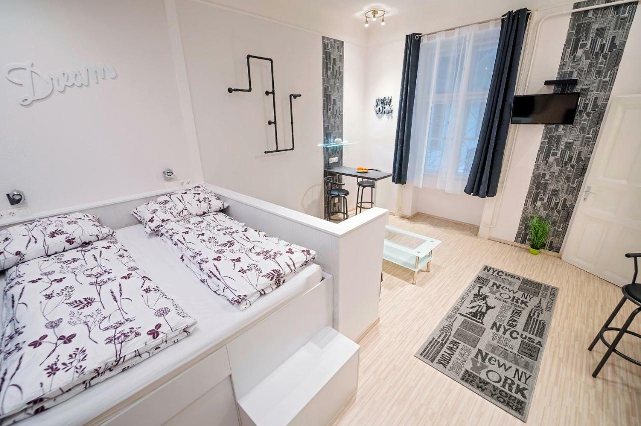 Free Parking, Quiet Design Flat In The Centre Apartment Budapest Ngoại thất bức ảnh